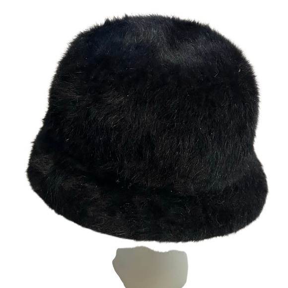 60s Angora Fur Hat Vintage Betmar Black Bucket Holly Golightly Furry OS - Picture 7 of 13